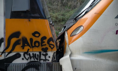 [FOTO] Sudar vlakova u Španjolskoj nedaleko od Barcelone, više od 150 ozlijeđenih