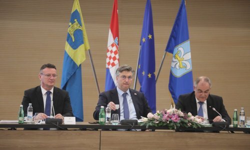 Veliki sastanak Plenkovića i Vlade sa županima, gradonačelnicima i načelnicima; teme su zdravstvo, financije i izmjene jednog zakona