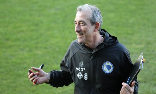 Legendarni Mehmed Baždarević komentirao je nastupe hrvatske reprezentacije na SP-u te otkrio tko je za njega najveći favorit u Katru