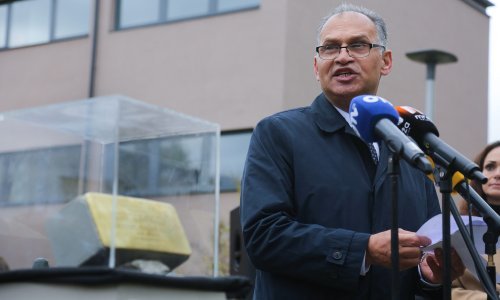 Europska komisija za razvoj prihvatila projekt: Slijedi obnova neuređenog romskog naselja u Kutini