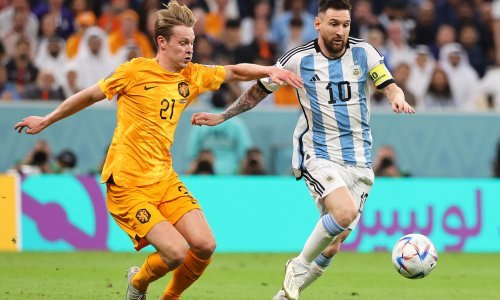 Prateći četvrtfinale u Katru preminuo poznati američki nogometni novinar