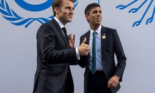 Francuska i Engleska borili su se na nogometnom terenu, a pogledajte kako su se Macron i Sunak 'sukobili' na Twitteru