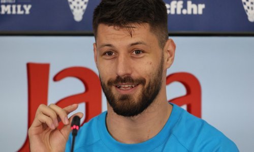 Bruno Petković otkrio što mu je sve savjetovao Mario Mandžukić: On ne priča puno, ali...