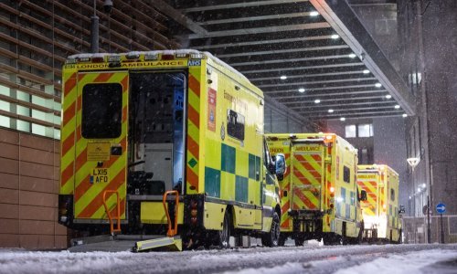 Velika Britanija: Trojica dječaka umrla nakon pada u zamrznuto jezero