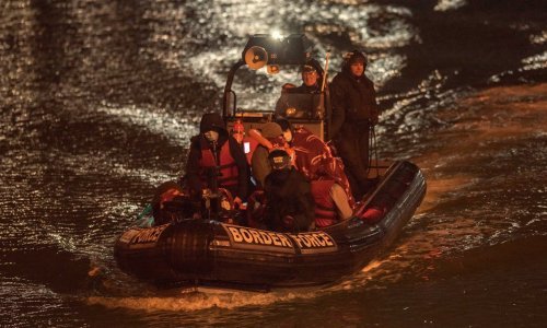 Spasilačka akcija na britanskoj strani La Manchea, potonuo čamac s migrantima