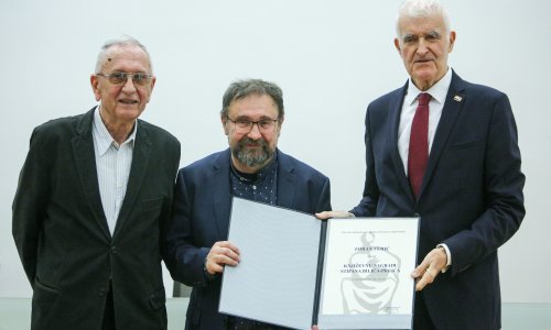 Zoranu Feriću uručena Književna nagrada Stipana Bilića-Prcića
