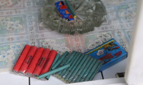 Sedmero maloljetnih i dvoje odraslih lani ozlijeđeno od eksplozija petardi