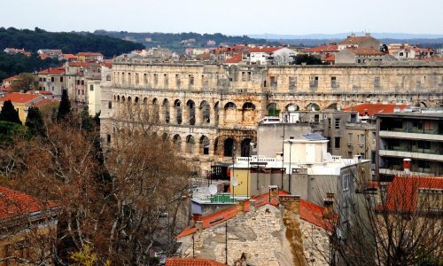 Grad Pula povećava satnice pomoćnicima u nastavi
