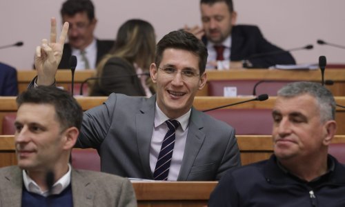 Tko je glasao 'za', a tko 'protiv' obuke Ukrajinaca u Hrvatskoj?