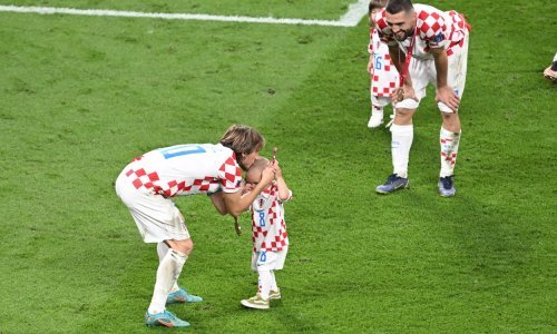 [FOTO] Ukrao mu omiljenu četkicu za zube: Kad vidite ove prizore Luke Modrića s preslatkim Ivanom Kovačićem rastopit ćete se