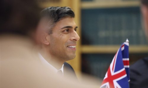 Britanski premijer sastaje se s čelnicima zdravstva uslijed zdravstvene krize