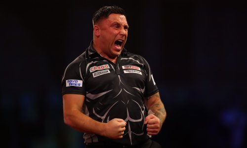 Vulgaran incident na SP-u u pikadu; pomahnitali engleski navijači brutalno vrijeđali prvog nositelja, a on im nakon pobjede pokazao...