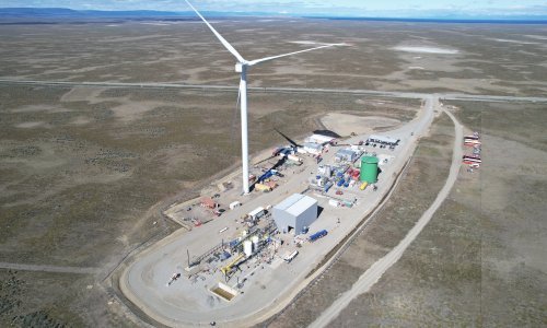 [FOTO/VIDEO] Porsche i partneri krenuli u industrijsku proizvodnju sintetičkih goriva; Do 2027. kapacitet 550 milijuna litara