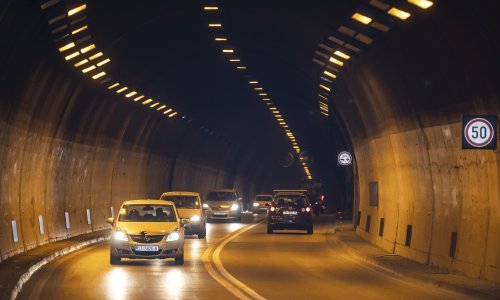 Splitska policija traži osobu koja je pucala u tunelu Marjan, promet je bio u potpunosti zatvoren