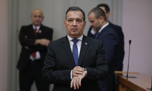 Beroš upozorava građane: Dolazi nam vrijeme druženja, ali brojke zaraženih rastu, stiže i gripa