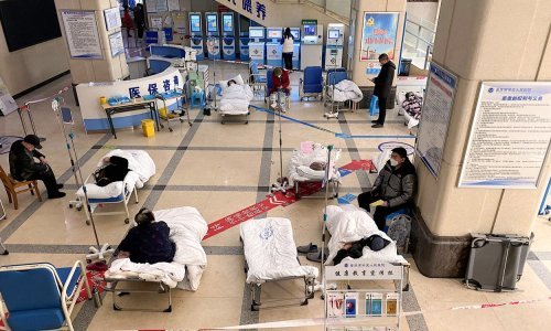 Kina iščekuje vrhunac zaraze; bolnice prepune, lijekova nema, a vlasti šute o broju smrtnih slučajeva