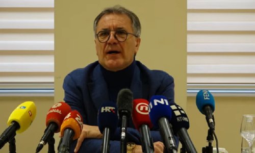 Zdravko Mamić nikad oštrije o stanju u Dinamu, Antoliću i stadionu, a poslao je poruku i Barišiću: Predsjedniče, maknite se od tih ljudi!