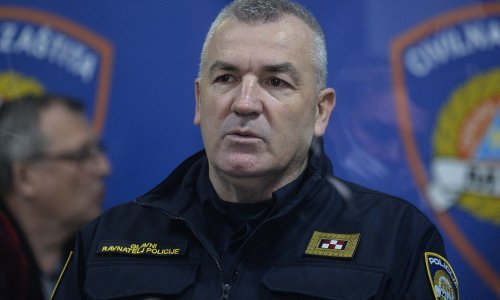 Policija upuzorava: Budite oprezni, kruže lažne poruke koje ne šalje naš šef