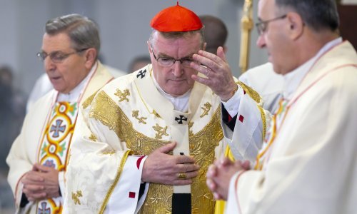 [VIDEO] Kardinal Bozanić poslao poruke mira te upozorio na 'ideologije koje žele kontrolirati i upravljati mislima, uvode u tmine i noći'