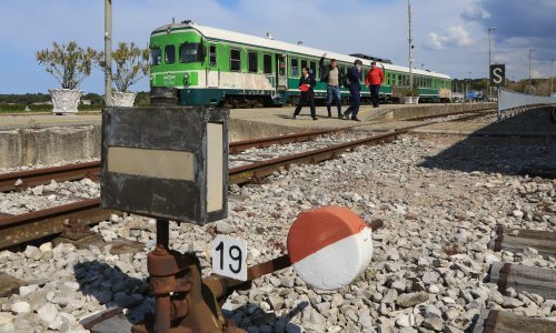 Željezničari pisali Butkoviću: Unatoč skupom sustavu, karte za vlak opet se izdaju ručno