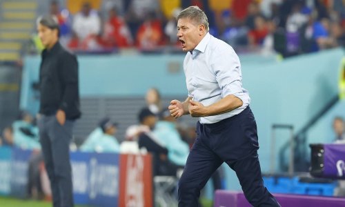 Nakon priča o seks-skandalu srpskih reprezentativaca, sada se na udaru našao i izbornik Dragan Stojković