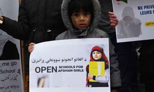 Velike nevladine organizacije obustavljaju rad u Afganistanu, uvedene iznimke za zabranu rada ženama