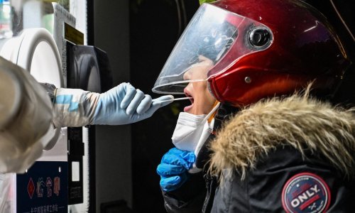 Nema obaveze, ali EU preporučuje testiranje putnika iz Kine na covid