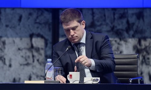 Ministar Butković smijenio odgovorne za misteriozni nestanak zaplijenjene ruske jahte s Murtera