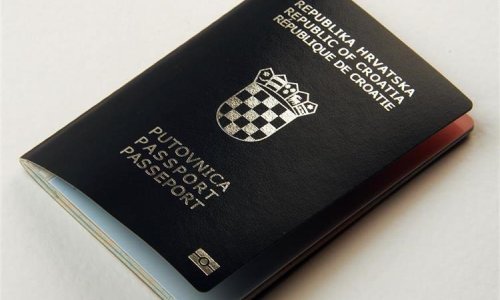 Političar otkrio kako se zloupotrebljava hrvatsko državljanstvo: 'Šizofreno do kraja'