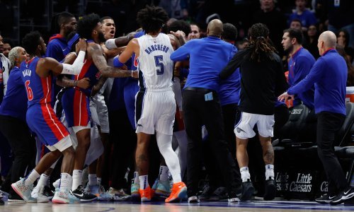 [VIDEO] Masovna makljaža na NBA utakmici, tri zvijezde isključene, a evo kako su počele šokantne scene