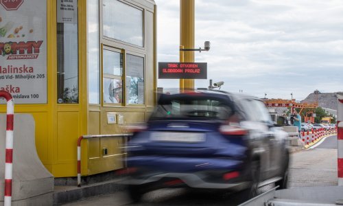 Počinje naplata cestarine u eurima, cijene zaokružene na niže
