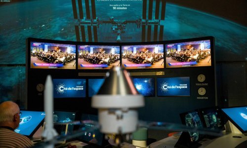 Trojica astronauta zaglavila na Međunarodnoj svemirskoj postaji, za njihov povratak NASA je kontaktirala i Muskov SpaceX