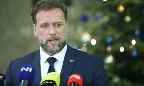 Banožić o 'agoniji' šefa Glavnog stožera i raspištoljenom predsjedniku: Hranj se složio sa mnom, a Milanović je ljubomoran