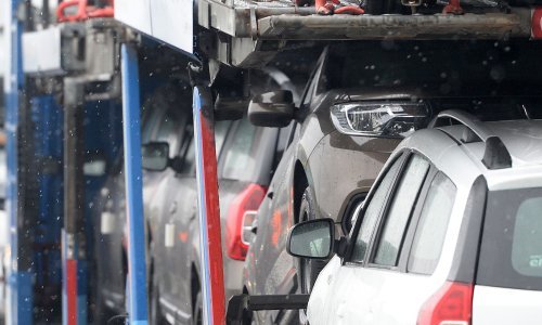 Hoće li ove godine pojeftiniti automobili? HGK predlaže manje poreze i smanjenje PDV-a tvrtkama za nabavu električnih vozila