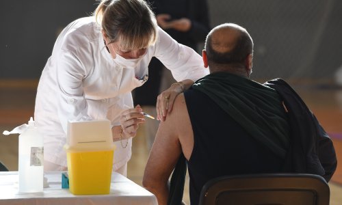 Službeni podaci: U Hrvatskoj 111 novozaraženih koronavirusom, deset osoba umrlo; cijepljeno je 59,7 posto stanovništva