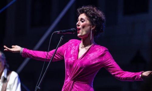 Doris Dragović objavila jednu od rijetkih fotografija sa sinom