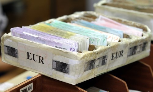 Policija ima važno upozorenje: Prevaranti umjesto eura za plaćanje koriste filmske rekvizite, evo kako ih prepoznati