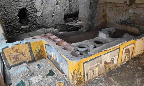 Fast food industriju stvorili su Amerikanci, ali po ulicama se jede svuda na svijetu, od Starog Rima do danas