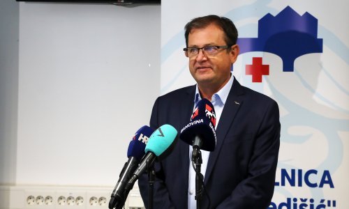 Sisačka bolnica dobila najsuvremenije dijagnostičke uređaje vrijedne 890 tisuća eura