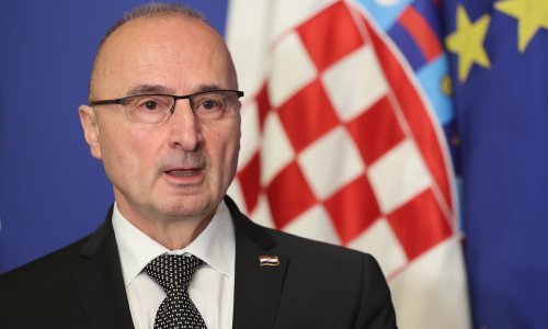 [VIDEO] Grlić Radman o pritvorenim Hrvatima u Zambiji: Ti ljudi nisu sigurno krivi, ali treba utvrditi tko je drugi kriv