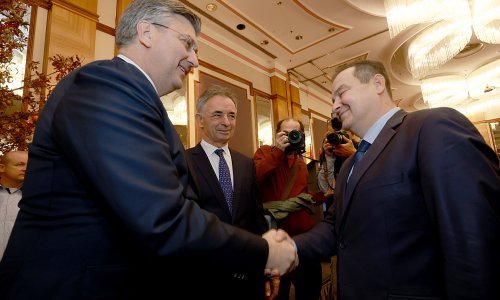 Božićni domjenak SNV-a; Dačić: Umjesto natjecanja u mržnji želim da se natječemo u izgradnji mira i dobrih odnosa