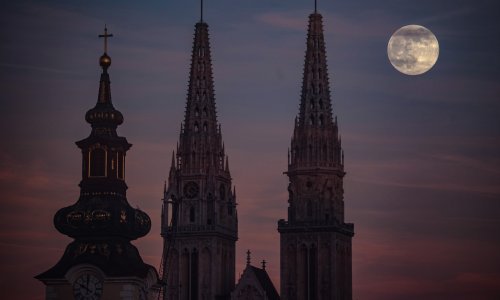 [FOTO] Pogledajte kako je prvi puni mjesec u 2023. zasjao iznad Zagreba