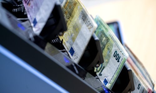 Hrvatski građani pitaju se gdje su hrvatske euronovčanice. Iz HNB-a pojasnili o čemu se radi
