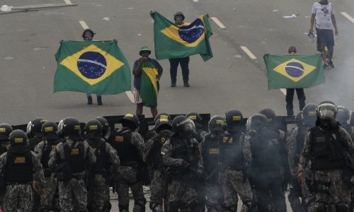 Više od 700 ljudi u pritvoru nakon upada u Kongres i predsjedničku palaču u Braziliji
