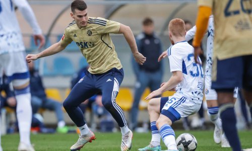 [FOTO] Dinamo igrao protiv Dinama! Dominik Livaković završio u veznom redu