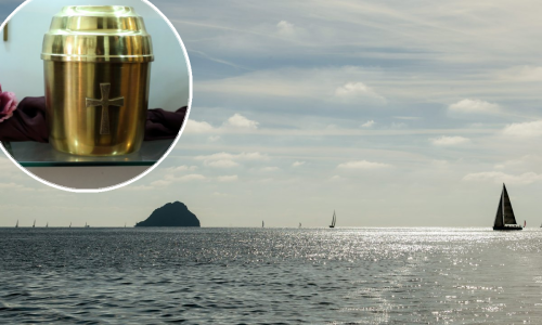 [FOTO] Sve više ljudi urnu nakon smrti odnosi kući, evo što možete s pepelom pokojnika