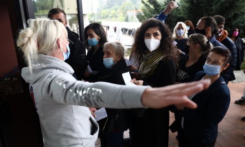 Nova varijanta koronavirusa munjevito se širi: Koliko je opasan kraken?