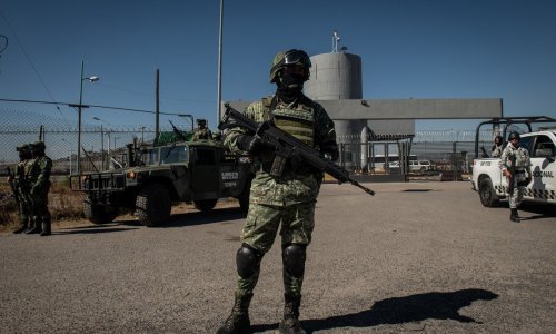 Lov na El Chapova sina: Pogledajte kako su pripadnici zloglasnog narkokartela oružjem za specijalne namjene pokušali oboriti lake jurišne avione