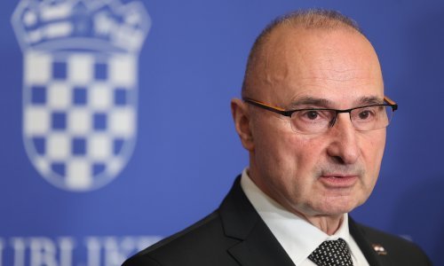 Grlić Radman: Hrvati u Zambiji izjasnili se da nisu krivi, ročište odgođeno