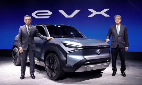[FOTO/VIDEO] Suzuki predstavio tri nova modela: Potpuno električni eVX koncept, Jimny s petera vrata i SUV Fronx